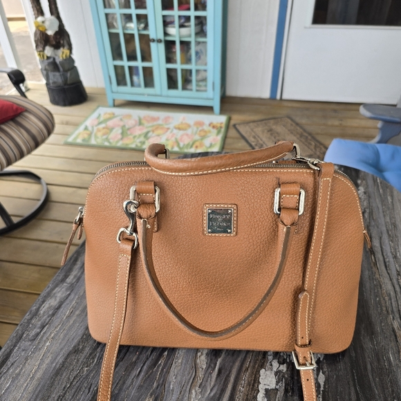 Dooney & Bourke Tan Leather Satchel/Crossbody Bag 13x10x5 Great Condition! - Picture 12 of 16